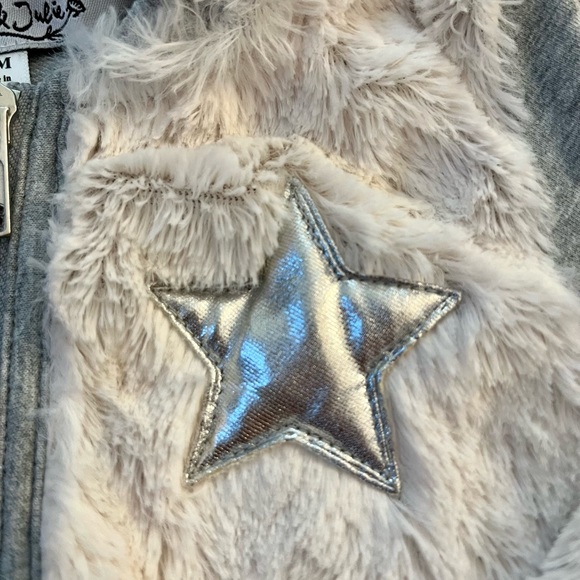 Pippa & Julie 12 month faux fur star jacket - Picture 4 of 4